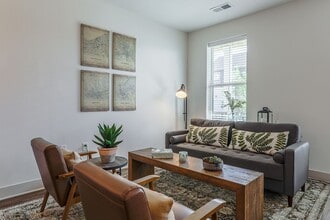 Parkview Apartments in Huber Heights, OH - Building Photo - Building Photo