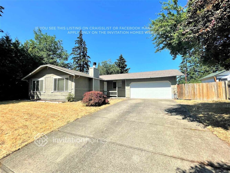 1917 162nd St E in Tacoma, WA - Building Photo