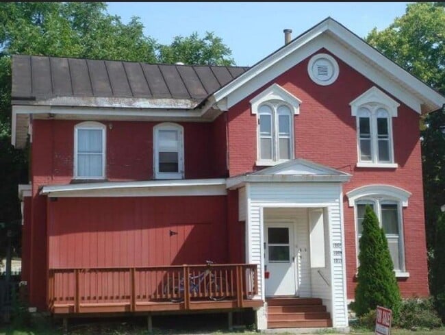 property at 1007 7th St S