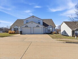 3509 La Mesa Dr in Columbia, MO - Building Photo