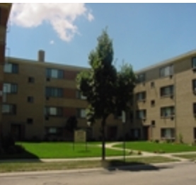 Crain Apartments in Skokie, IL - Foto de edificio - Building Photo