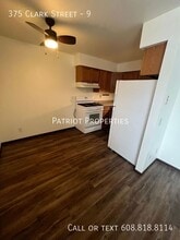 375 Clark St in Lodi, WI - Building Photo - Building Photo