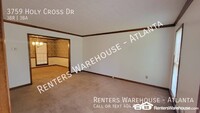 3759 Holy Cross Dr in Decatur, GA - Foto de edificio - Building Photo