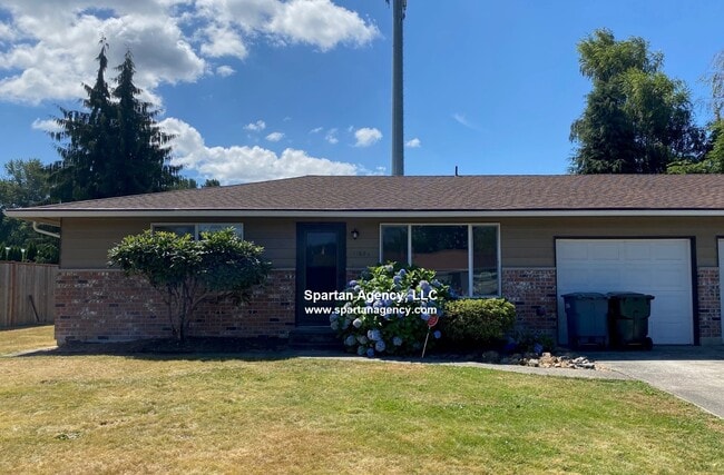 property at 11524 65th Street Ct E