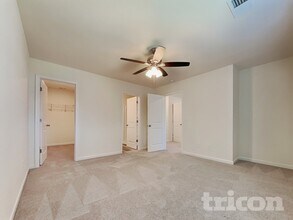 234 W Turner St in Statesville, NC - Foto de edificio - Building Photo