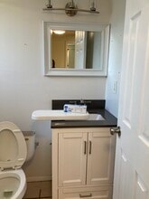 917 Red Bird Rd in Key Largo, FL - Foto de edificio - Building Photo