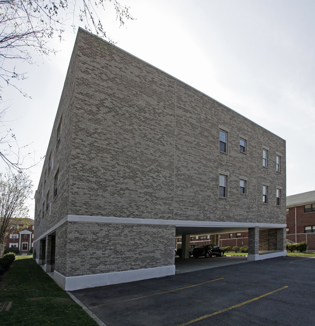 478 Essex St in Hackensack, NJ - Foto de edificio - Building Photo