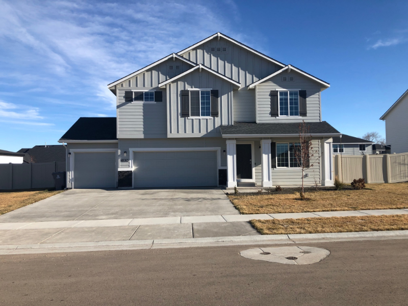 4530 Giants Way in Nampa, ID - Building Photo