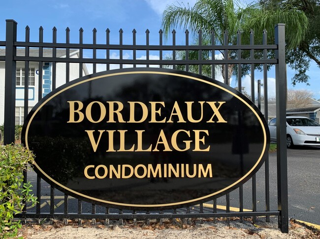 property at 5002 Bordeaux Village Plz