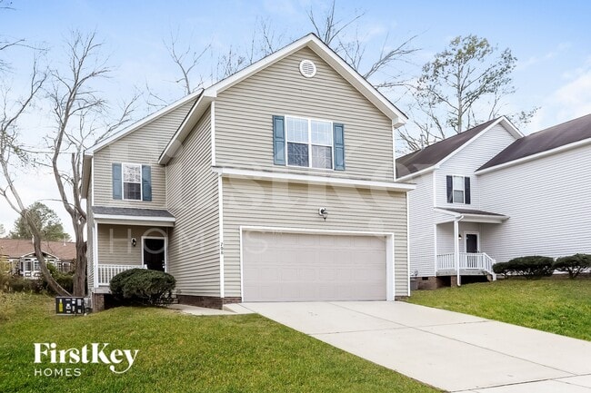 708 Marjam Ln in Fuquay Varina, NC - Foto de edificio - Building Photo