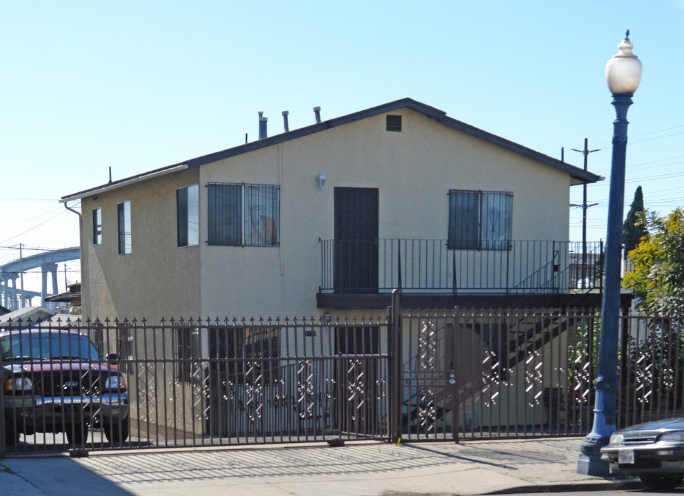 2127 Logan Ave in San Diego, CA - Building Photo