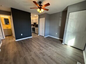 1412 Whitpain Hills in Blue Bell, PA - Foto de edificio - Building Photo