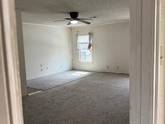 8629 Crestview Dr in Fort Worth, TX - Building Photo - Building Photo