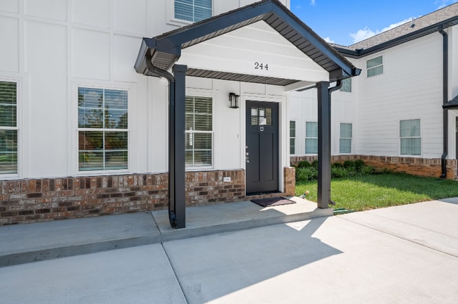 244 Caroline Dr in Murfreesboro, TN - Building Photo - Building Photo