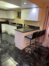 1660 W 146th St, Unit #6 in Gardena, CA - Building Photo - Building Photo