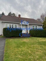 105 Hunt Ave in Syracuse, NY - Building Photo