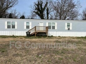 1010 Old Church Rd in Gastonia, NC - Building Photo