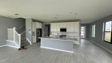 8780 Antarus Dr in Wellington, FL - Building Photo - Building Photo