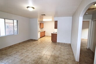 507 E 10th Ave in Apache Junction, AZ - Building Photo - Building Photo