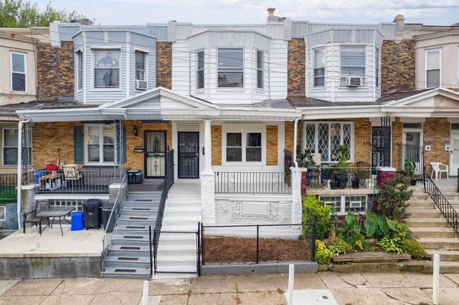 property at 6018 Irving St