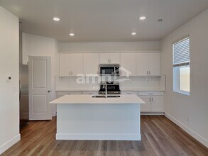 10092 Potomac St in Commerce City, CO - Building Photo - Building Photo