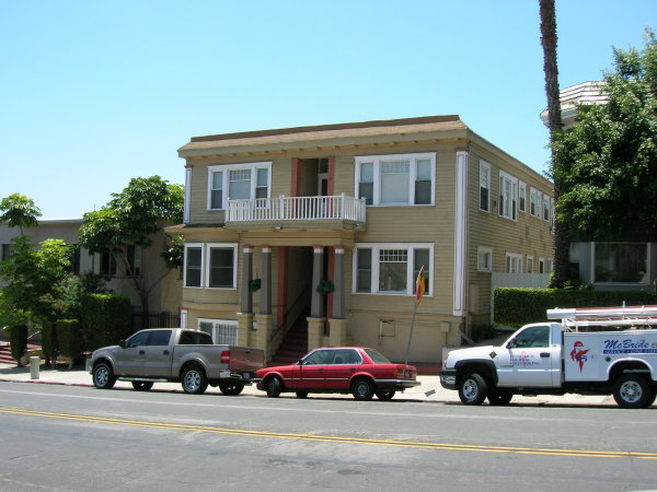 2120 First Ave in San Diego, CA - Foto de edificio - Building Photo