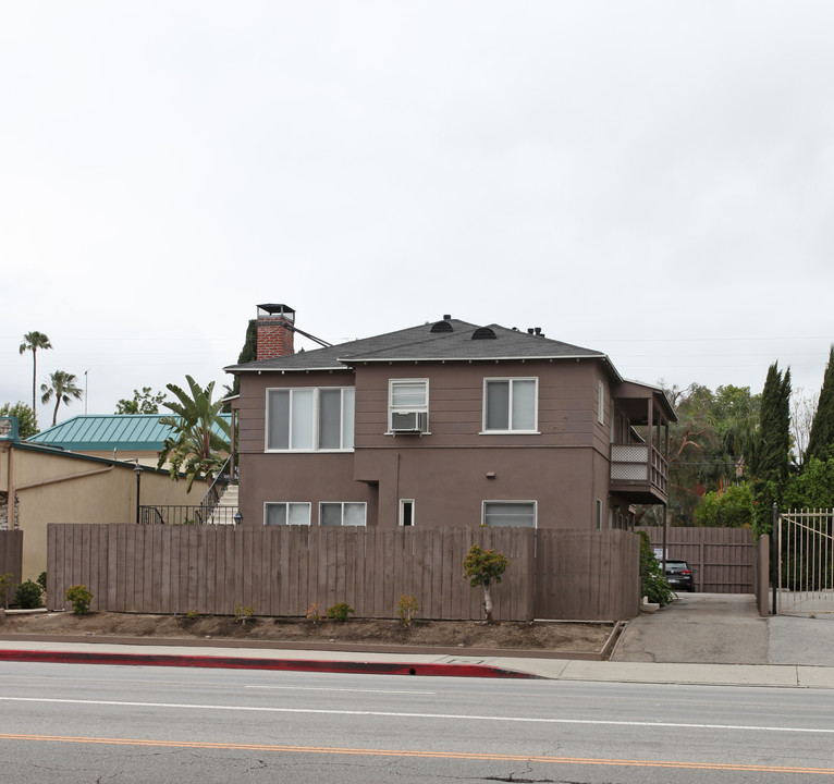 4415 Woodman Ave in Sherman Oaks, CA - Foto de edificio