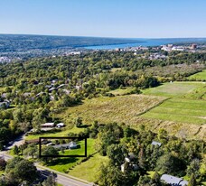 140 Honness Ln, Unit A