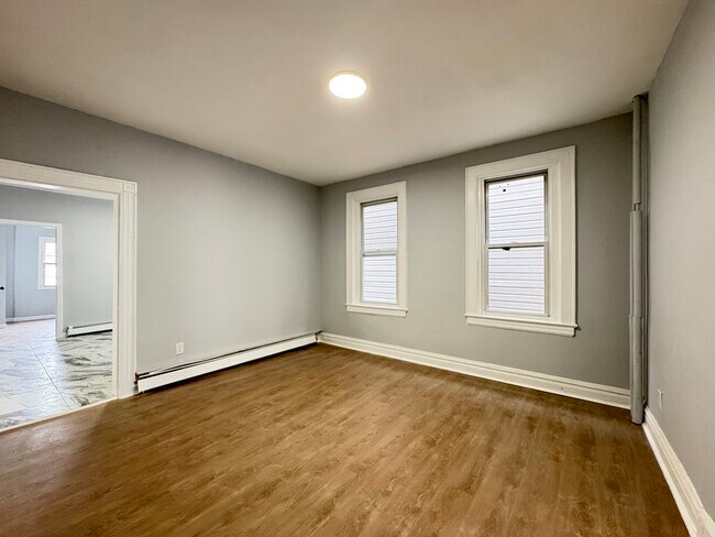 65 Hudson St, Unit 2 in Newark, NJ - Building Photo - Building Photo