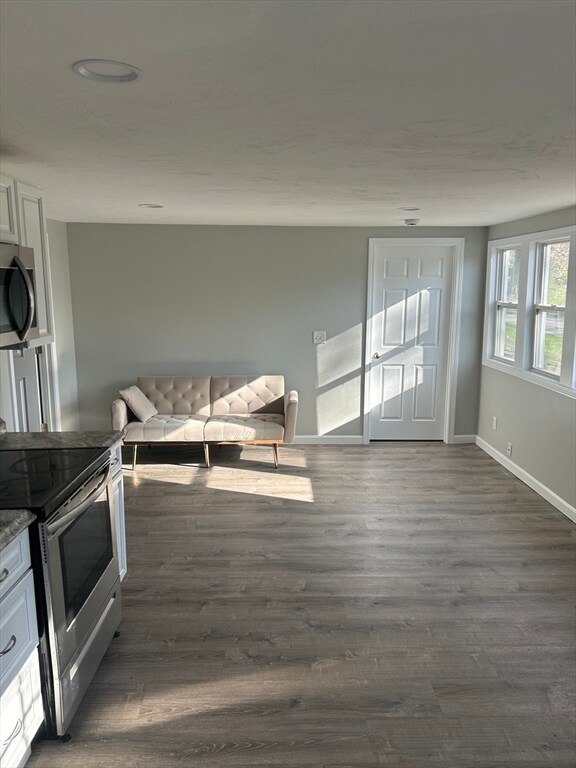 175 W Main St-Unit -E in Dudley, MA - Building Photo - Building Photo