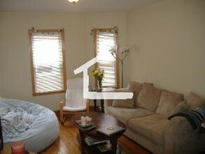 33 Fairbanks St-Unit -2 in Boston, MA - Building Photo - Building Photo