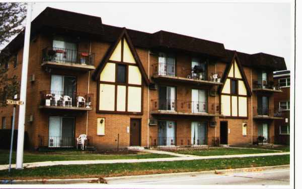 10548-10550 Central Ave in Chicago Ridge, IL - Building Photo