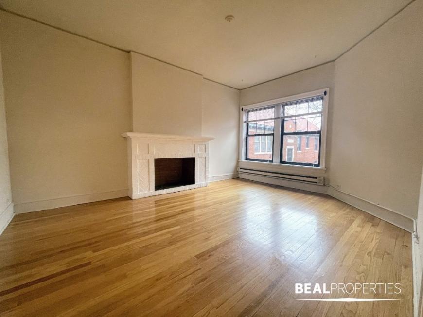 1309 Oak Ave in Evanston, IL - Building Photo