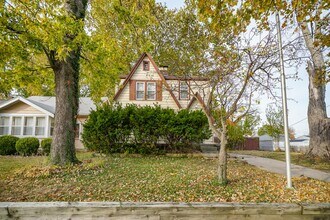 409 E Melbourne Ave in Peoria, IL - Building Photo - Building Photo