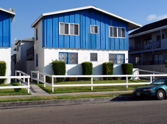 315-317 Venice Way in Inglewood, CA - Building Photo - Building Photo