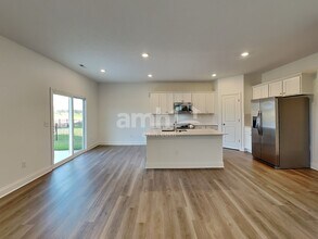 938 Heritage Blvd in Delaware, OH - Building Photo - Building Photo