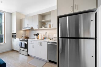 1315 NW 19th Ave in Portland, OR - Building Photo - Building Photo