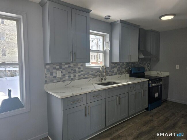 46 Ward St in Waterbury, CT - Building Photo - Building Photo