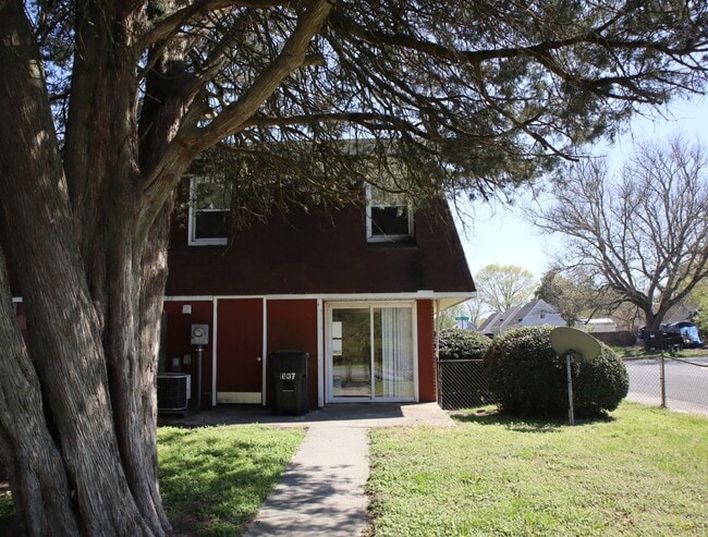 1007 Kent Ave in Salisbury, MD - Building Photo - Building Photo