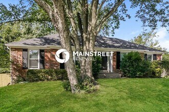 9000 Willowwood Way in Jeffersontown, KY - Building Photo - Building Photo