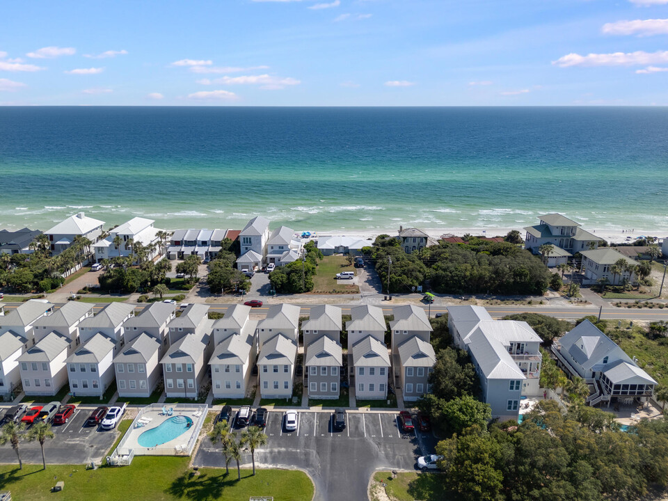 65 Seabreeze Trail in Inlet Beach, FL - Building Photo