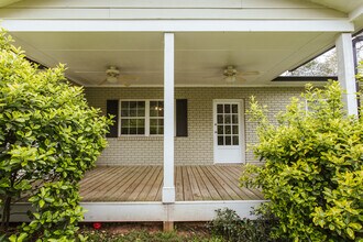 255 Sunset Dr in Athens, GA - Building Photo - Building Photo