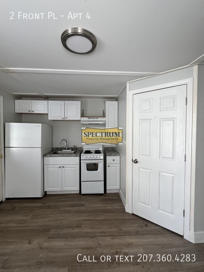 property at 2 Front Pl