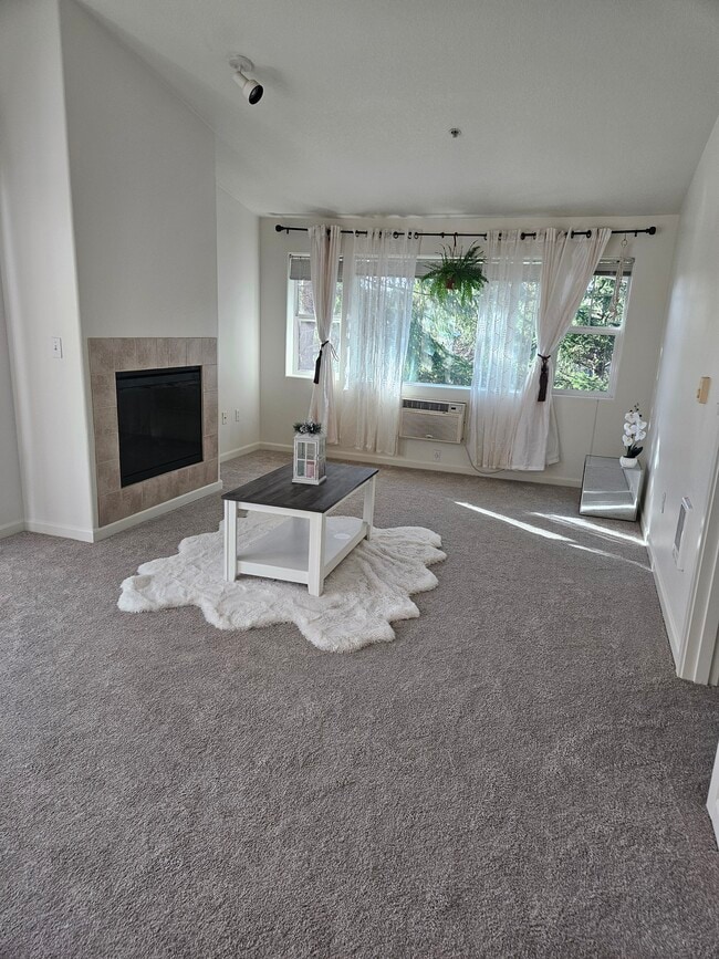 730 NW 185th Ave, Unit 307 in Beaverton, OR - Building Photo - Building Photo