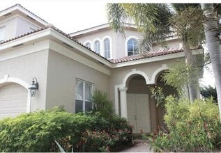 1257 Beacon Cir in Wellington, FL - Building Photo - Building Photo