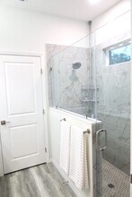 1340 38th St in Orlando, FL - Foto de edificio - Building Photo