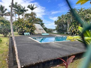 926 Kumukoa St in Hilo, HI - Foto de edificio - Building Photo