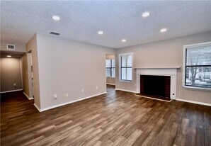 1516 Huntingdon Chase