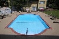 5830 SW Erickson Ave