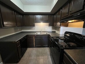 3361 Coachouse Cove in Bartlett, TN - Building Photo - Building Photo